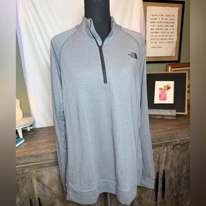 The North Face Men's Light Gray Quarter-Zip Performance Jacket